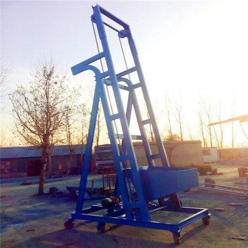 自動卸料翻斗式提升機 自動卸料翻斗式提升機