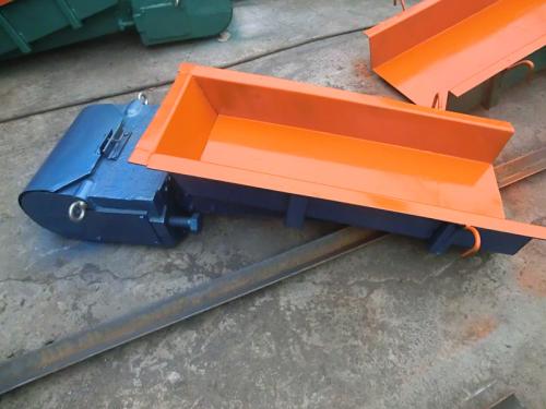 電磁振動給料機 電磁振動給料機